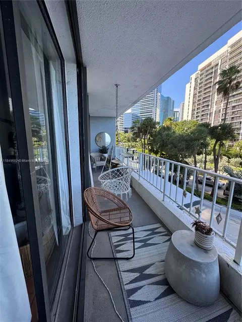 200 SE 15th Rd #4E, Miami, FL 33129 photo 15