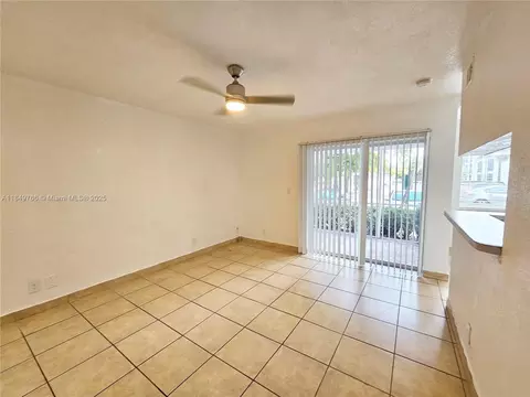 5740 Rock Island Rd #274, Tamarac, FL 33319