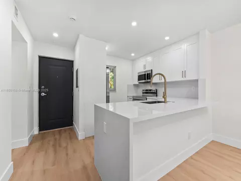7850 Camino Real #O-116, Miami, FL 33143