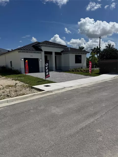18901 SW 316th Ter, Homestead, FL 33030