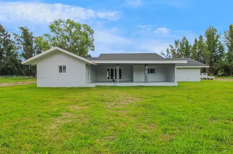 14450 SW 188th St, Miami, FL 33177