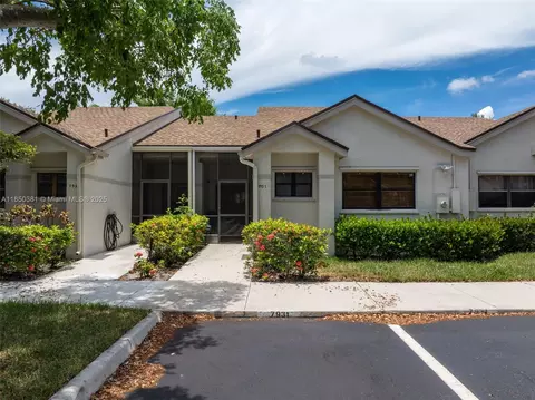 7931 NW 10th Ct, Plantation, FL 33322