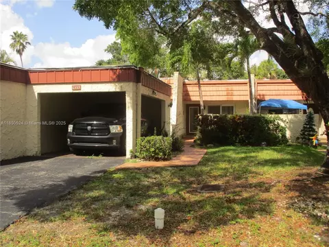 6555 NW 99th Ave #B20, Tamarac, FL 33321
