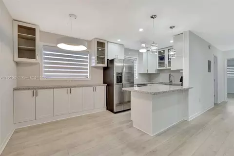 15600 NE 6th Ave #30A, Miami, FL 33162