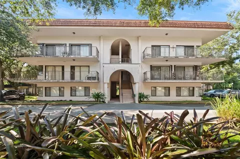 4705 SW 62nd Ave #101, Davie, FL 33314