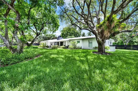 14625 SW 83rd Pl, Palmetto Bay, FL 33158