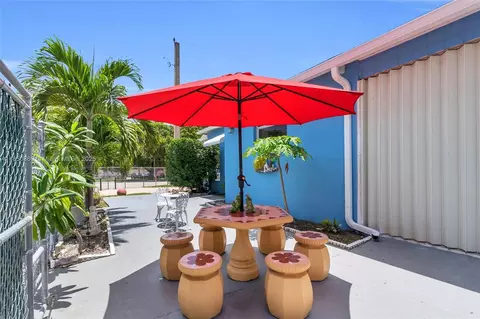 5890 Palm Ave, Hialeah, FL 33012 photo 9