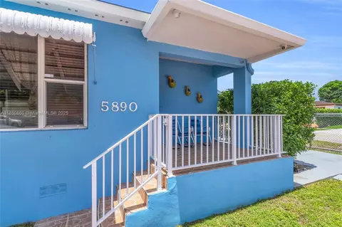 5890 Palm Ave, Hialeah, FL 33012 photo 4