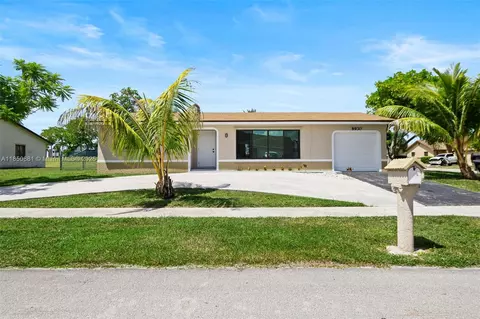 8930 NW 79th St, Tamarac, FL 33321