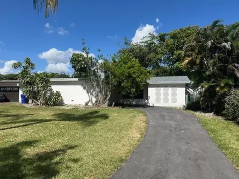 3822 SW 68th Ave, Miramar, FL 33023