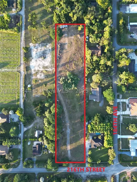 216 SW Th Street Sw 184th Ave, Miami, FL 33187