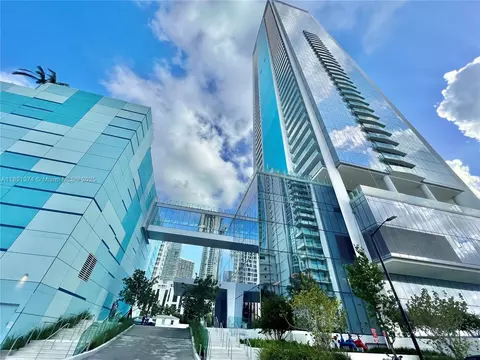 700 NE 26th Ter #2205, Miami, FL 33137