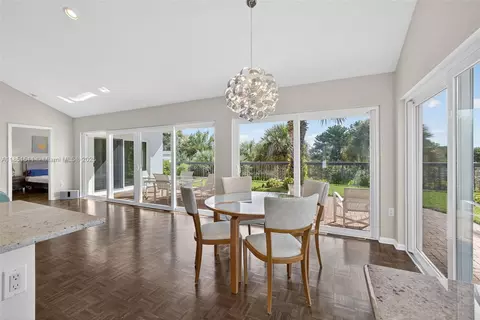 Dining - 257 Ridge Rd, Jupiter, FL 33477 photo 1 of 2