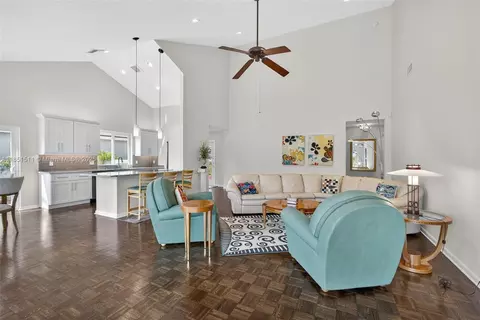 Living - 257 Ridge Rd, Jupiter, FL 33477 photo 3 of 4