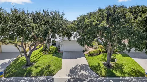 View/Area - 257 Ridge Rd, Jupiter, FL 33477 photo 5 of 23