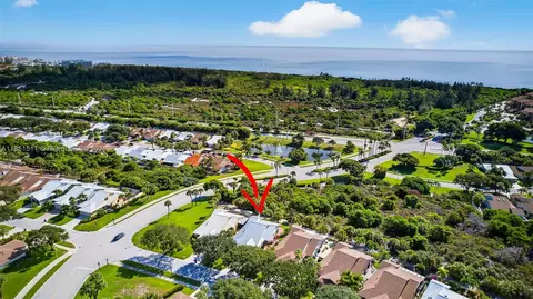 View/Area - 257 Ridge Rd, Jupiter, FL 33477 photo 4 of 23