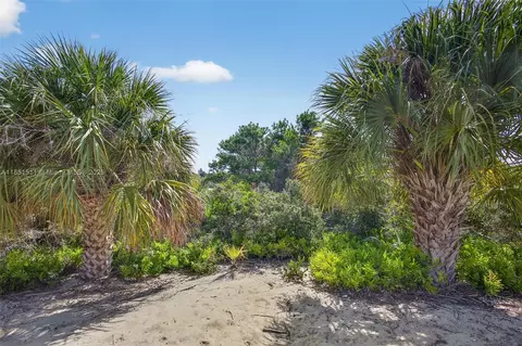 Exterior - 257 Ridge Rd, Jupiter, FL 33477 photo 15 of 21