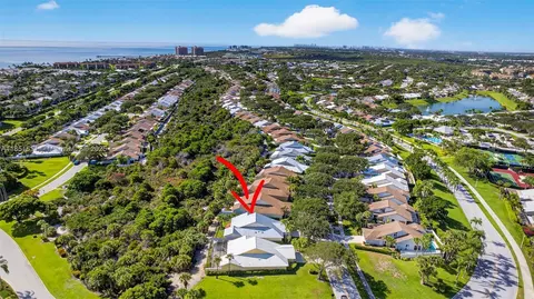 View/Area - 257 Ridge Rd, Jupiter, FL 33477 photo 10 of 23