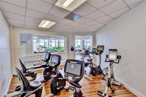 Other - 808 Brickell Key Dr #1008, Miami, FL 33131 photo 16 of 30
