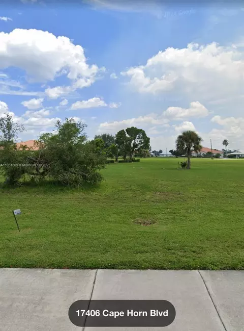 17406 Cape Horn Blvd, Punta Gorda, FL 33955