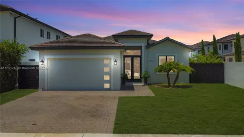 14531 SW 21st St, Miami, FL 33175