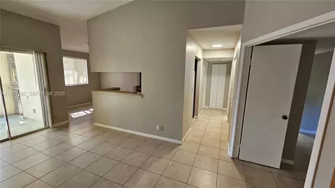 9877 Westview Dr #628, Coral Springs, FL 33076
