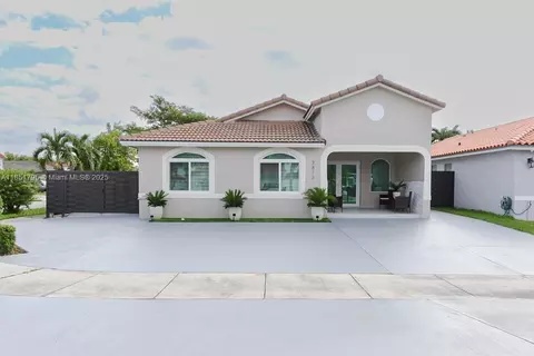 3813 SW 149th Pl, Miami, FL 33185