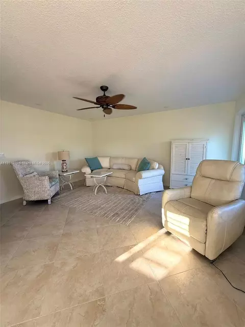 2929 SE Ocean Blvd #143-10, Stuart, FL 34996