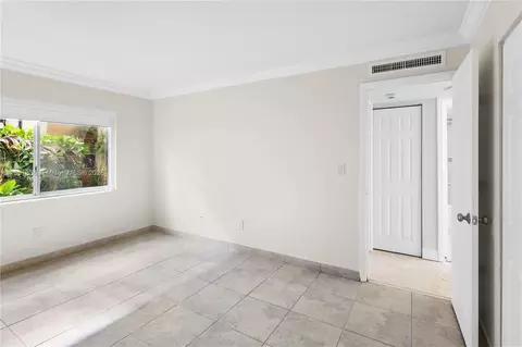8005 W 6th Ave #A, Hialeah, FL 33014 photo 10