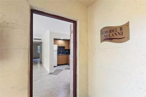 8005 W 6th Ave #A, Hialeah, FL 33014
