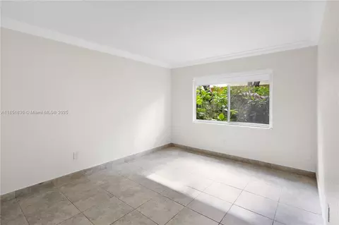8005 W 6th Ave #A, Hialeah, FL 33014 photo 9
