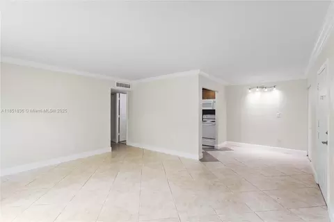 8005 W 6th Ave #A, Hialeah, FL 33014 photo 4