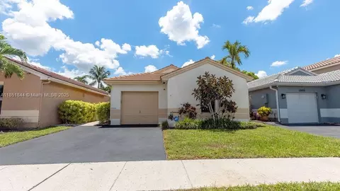 18446 NW 21st St, Pembroke Pines, FL 33029