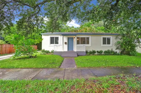 1611 N 26th Ave, Hollywood, FL 33020