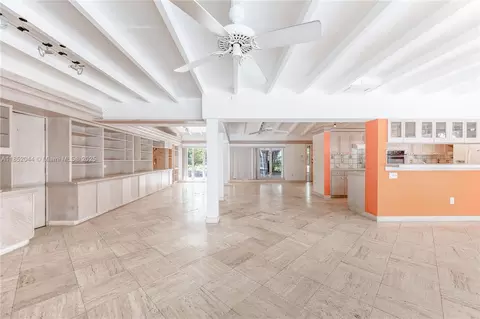 Living - 330 Pacific Rd, Key Biscayne, FL 33149 photo 10 of 14