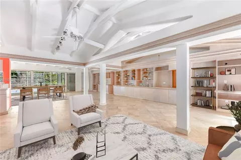 Living - 330 Pacific Rd, Key Biscayne, FL 33149 photo 2 of 14