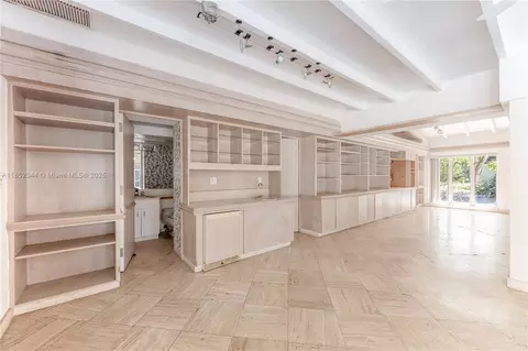 Living - 330 Pacific Rd, Key Biscayne, FL 33149 photo 9 of 14