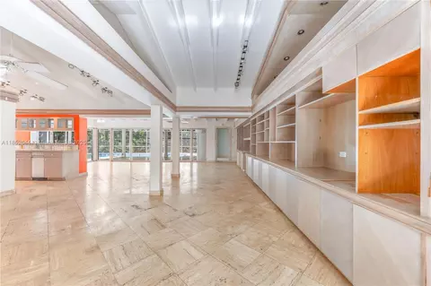 Living - 330 Pacific Rd, Key Biscayne, FL 33149 photo 4 of 14