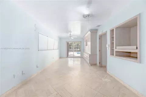 Living - 330 Pacific Rd, Key Biscayne, FL 33149 photo 13 of 14