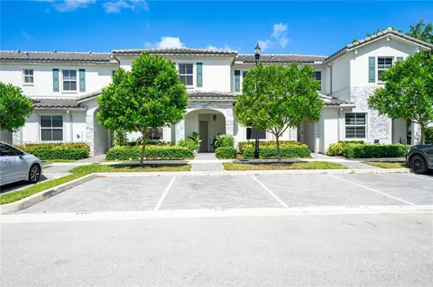 1587 SE 26th Rd, Homestead, FL 33035