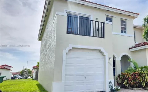 20732 SW 80th Ct, Cutler Bay, FL 33189