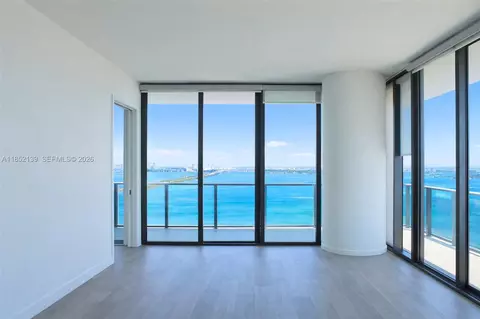 480 NE 31st St #3301, Miami, FL 33137