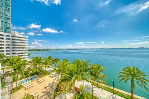 2900 NE 7th Ave #405, Miami, FL 33137