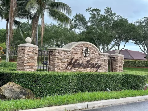 980 NE 33rd Ter #203, Homestead, FL 33033
