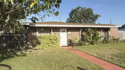 15900 SW 103rd Pl, Miami, FL 33157