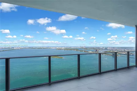 700 NE 24th St #4804, Miami, FL 33131