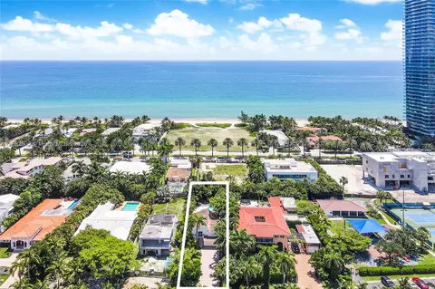 147 Golden Beach Dr, Golden Beach, FL 33160