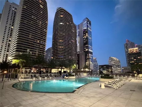 999 SW 1st Ave #2611, Miami, FL 33130