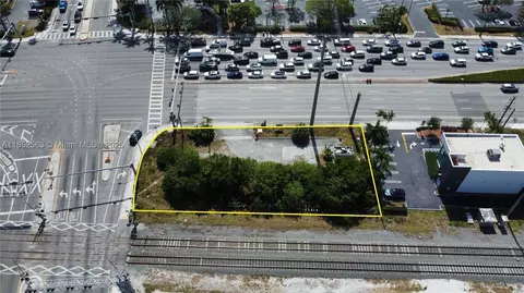 18560 Biscayne Blvd, Aventura, FL 33180