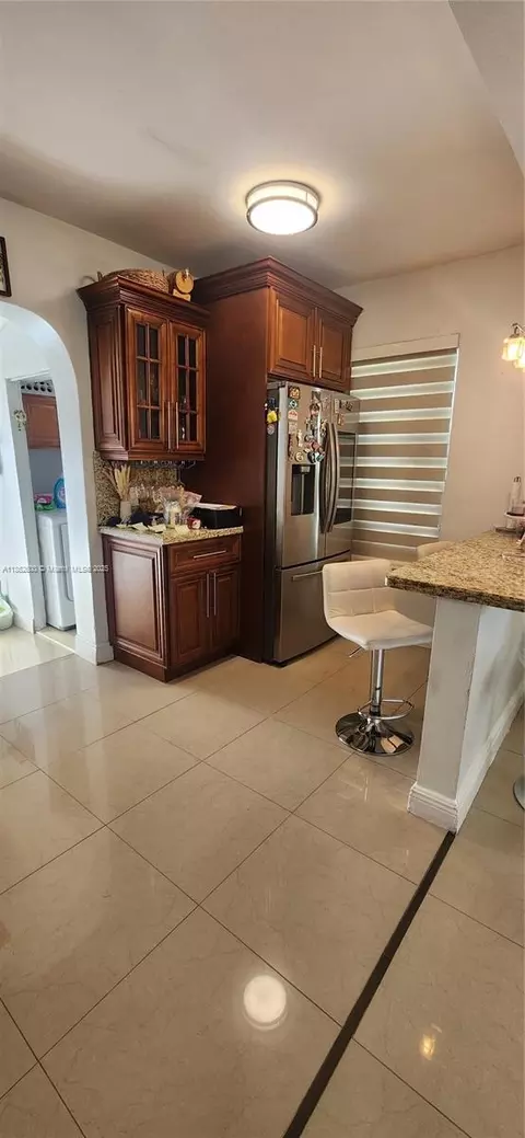 Other - 802 E 30th St, Hialeah, FL 33013 photo 5 of 7